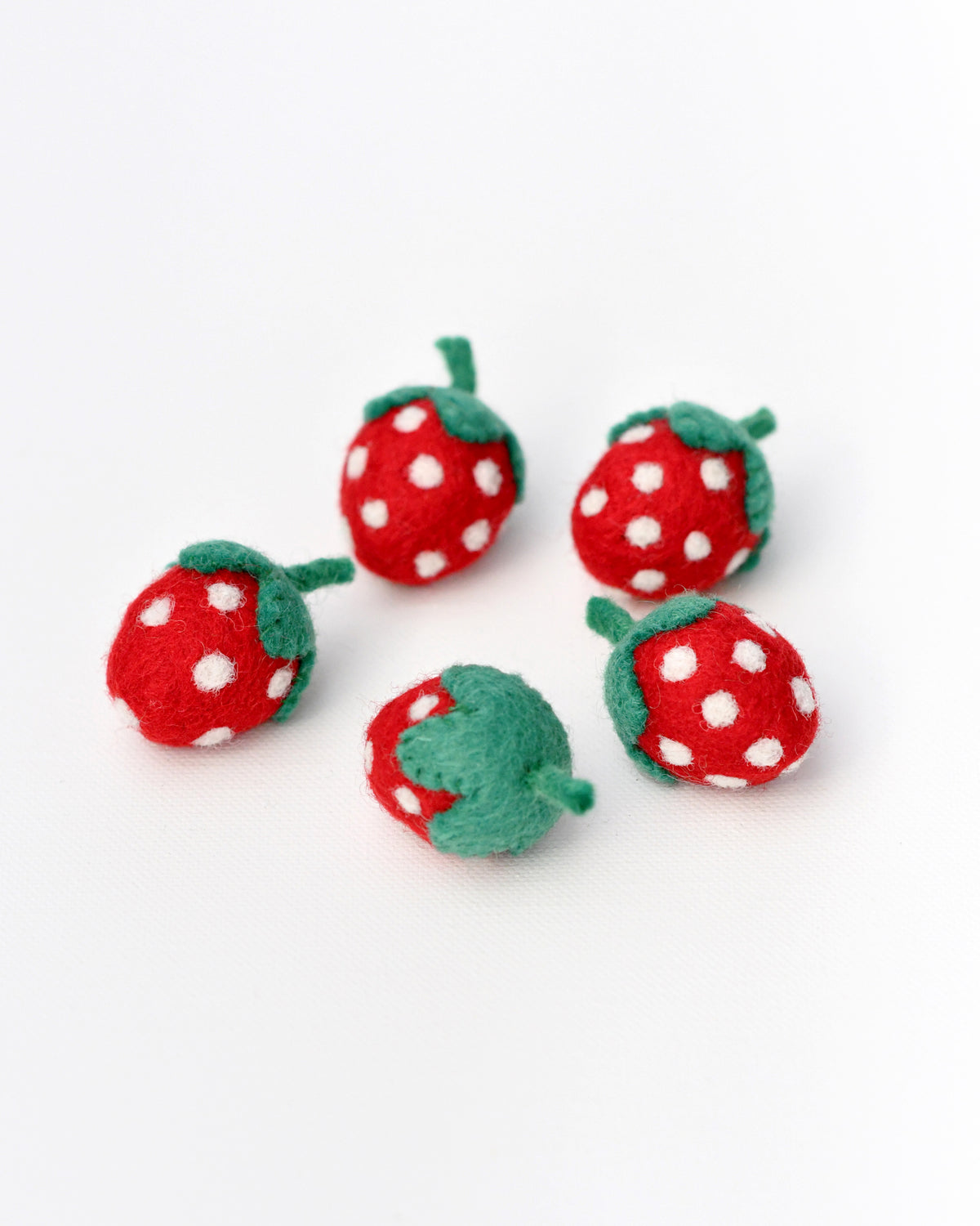 Felt Strawberries (Set of 5) - Tara Treasures