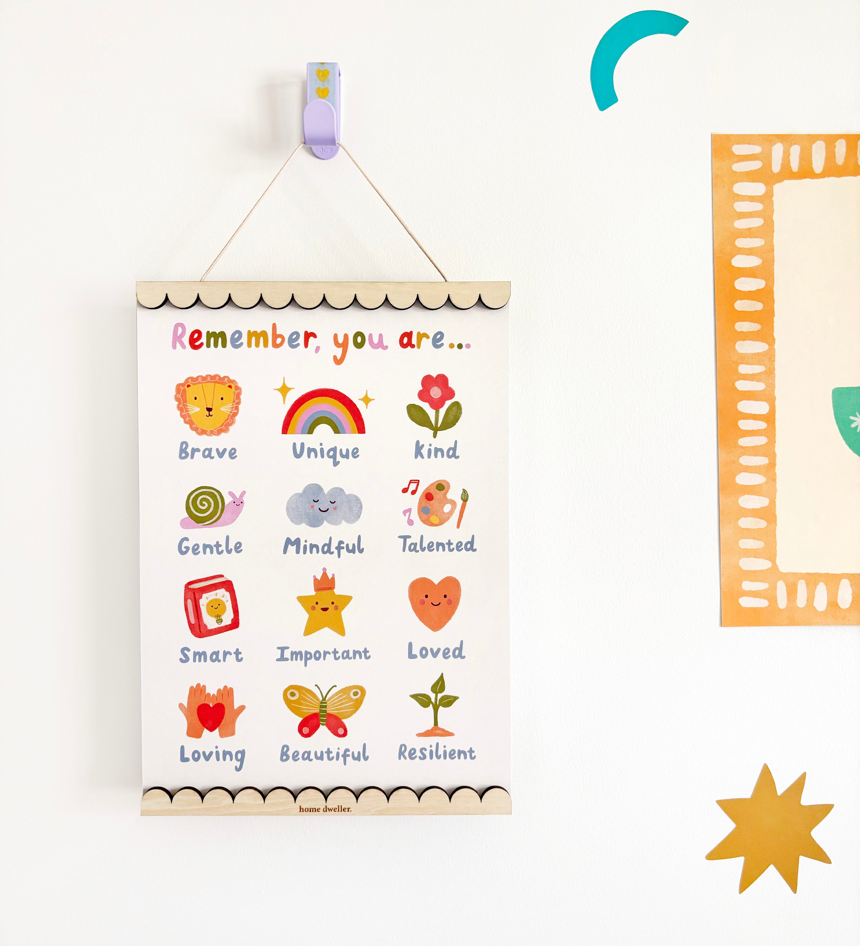 Magnetic Print Hanger - Scallop