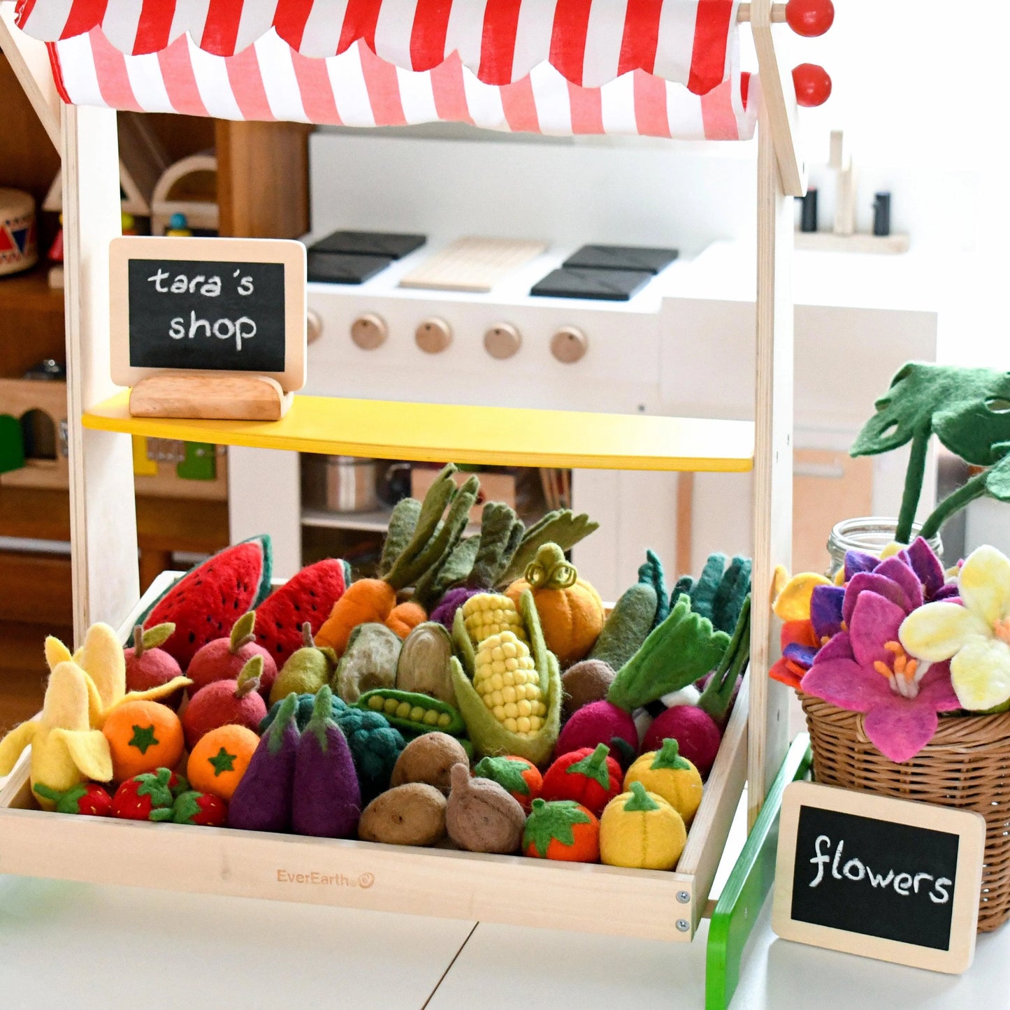 Felt Vegetables and Fruits Set (Set of 14 pieces) - Tara Treasures